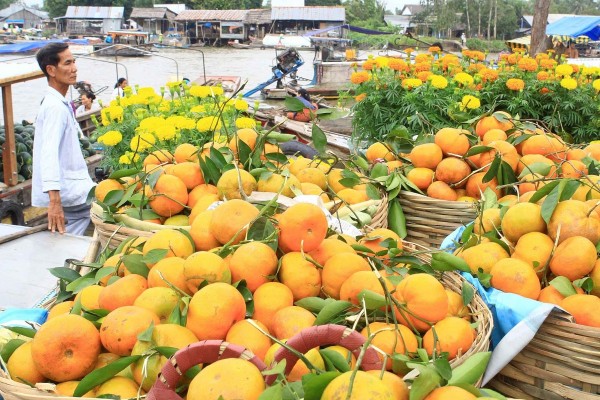 Cai Be Floating Market, Cai Be Town, Cai Be in Mekong Delta