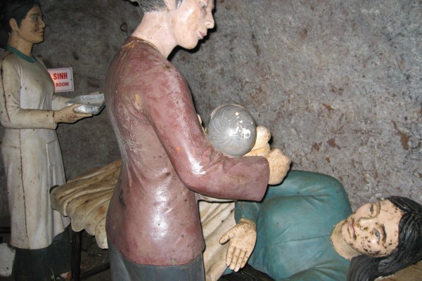 travel to quang tri, vietnamese war tour, vietnam travel, travel vietnam