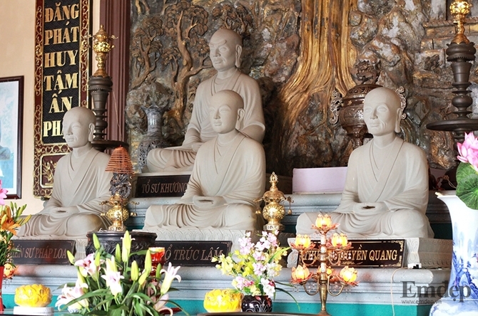 Truc Lam Tay Thien Zen Monastery