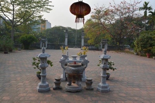 Hang Kenh Communal House, Hai Phong, Tours