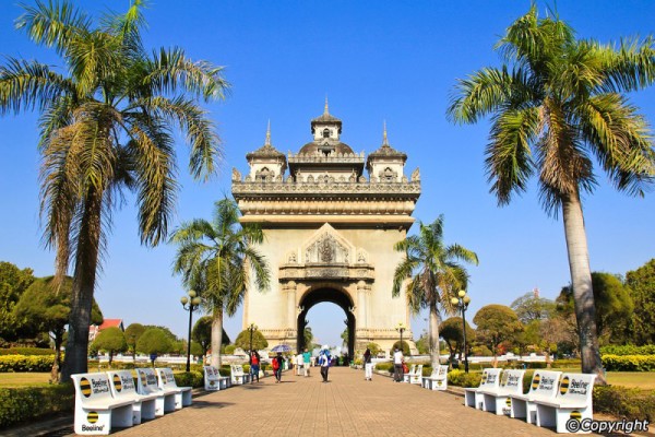 Patuxay Monument, Vientiane, Laos
