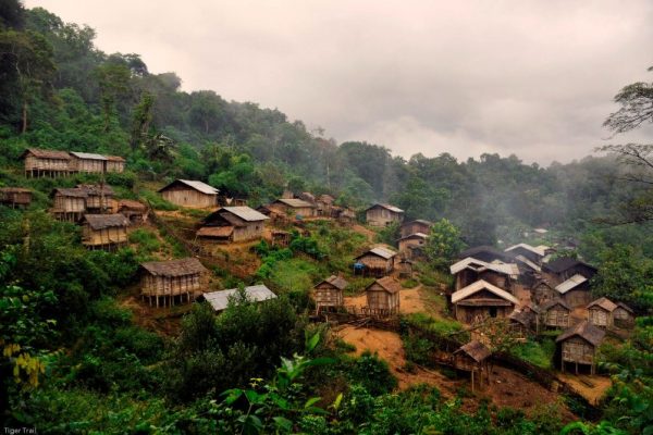 Muang Khua, Luang Prabang, Vientiane