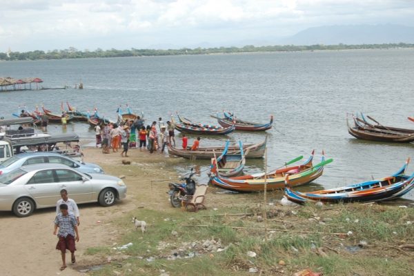 Thaungthaman Lake, Mandalay, Myanmar