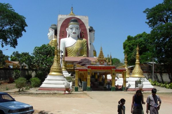 Kyaikpun Pagoda, Bago, Myanmar