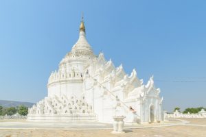 Myatheindan Pagoda, Migun, Myanmar