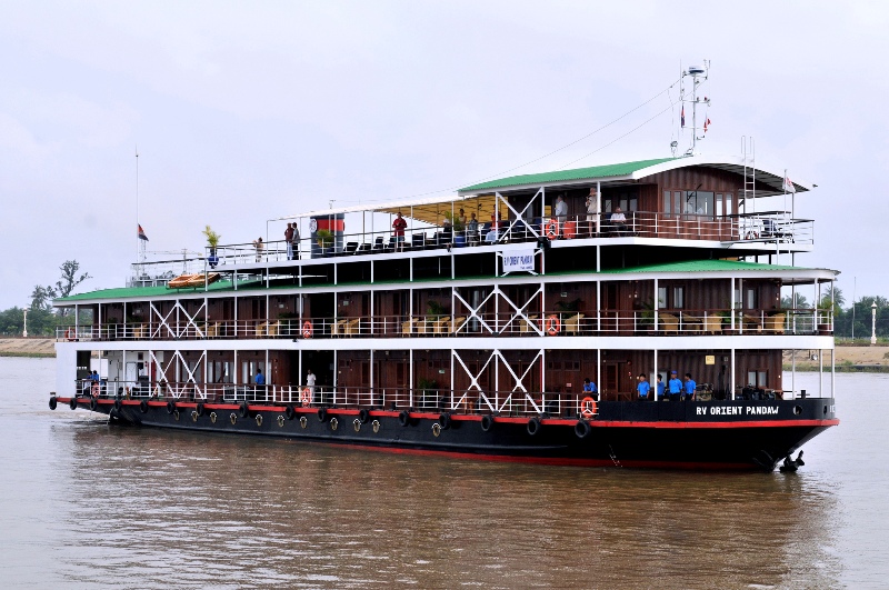 RV Pandaw River Cruiser