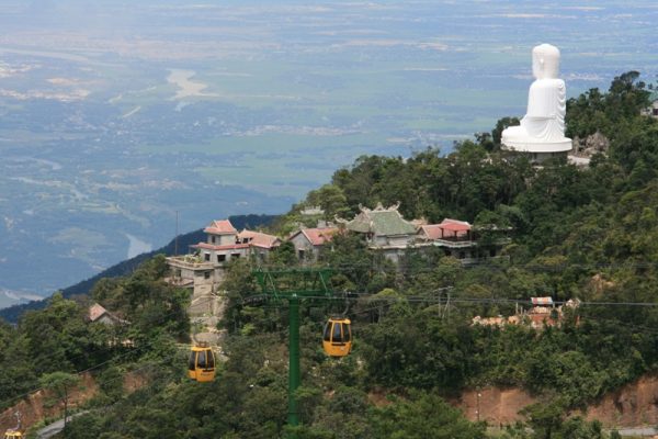 Ba Na Hill