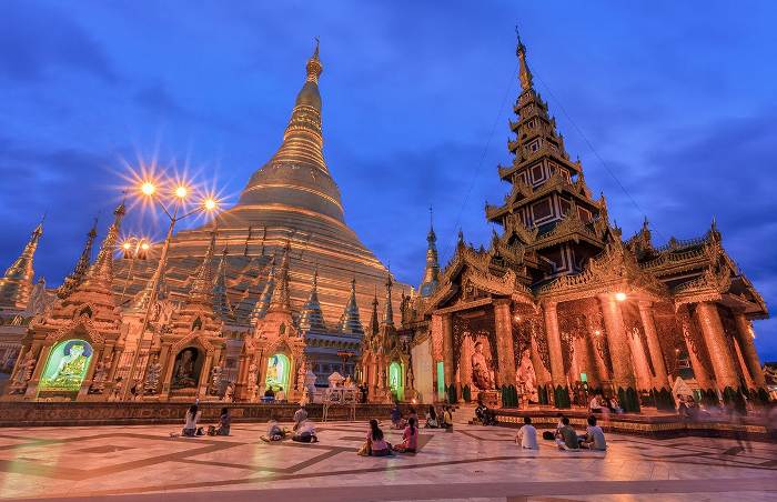 Shwedagon Pagoda,Yangon-Myanmar
